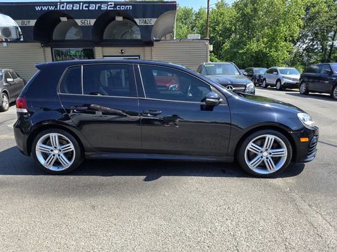Used 2013 Volkswagen Golf R 4-Door AWD/4WD image 2
