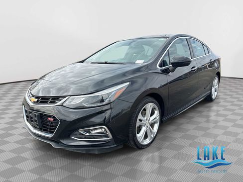 Certified 2017 Chevrolet Cruze Premier image 1