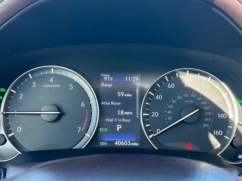 Used 2018 Lexus RX 350L FWD w/ Premium Package image 25