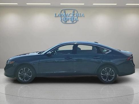 Used 2024 Honda Accord EX image 2
