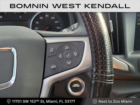 Used 2022 GMC Terrain SLE image 15