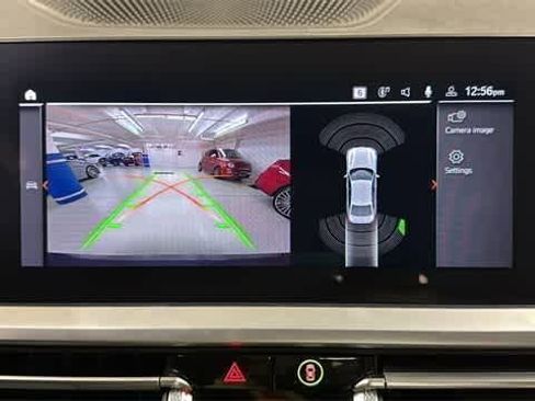 Used 2021 BMW 330i xDrive Sedan w/ Driving Assistance Package image 12