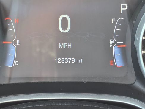 Used 2018 Jeep Compass Latitude w/ Popular Equipment Group image 5