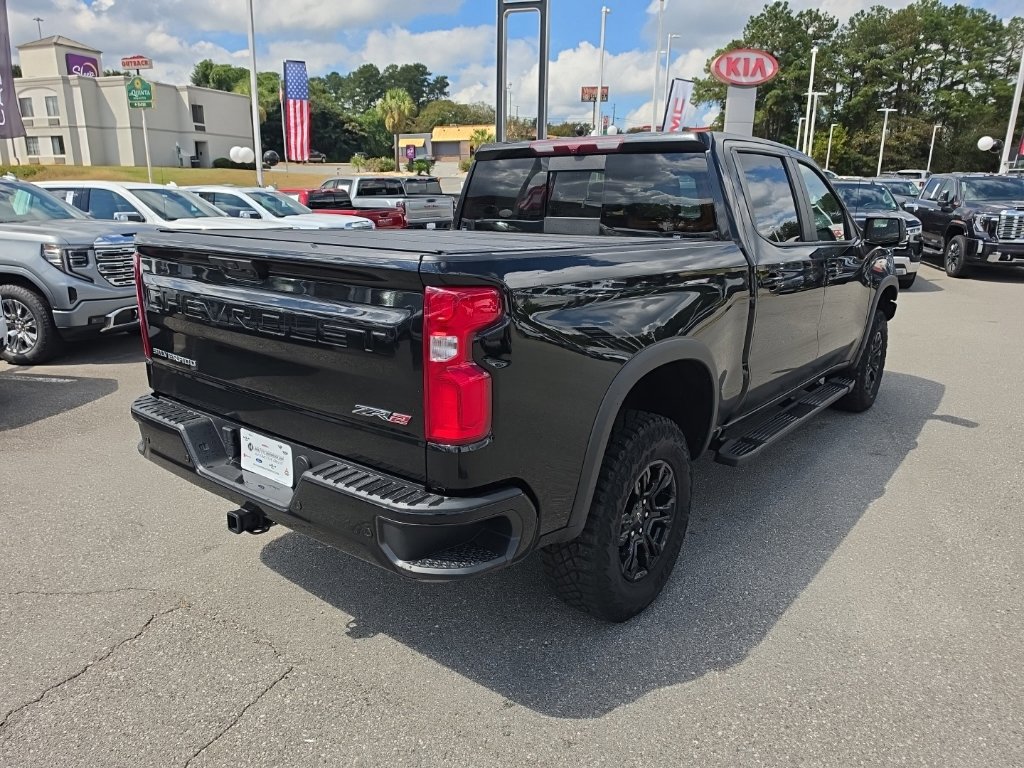 Used 2025 Chevrolet Silverado 1500 ZR2 AWD/4WD image 7