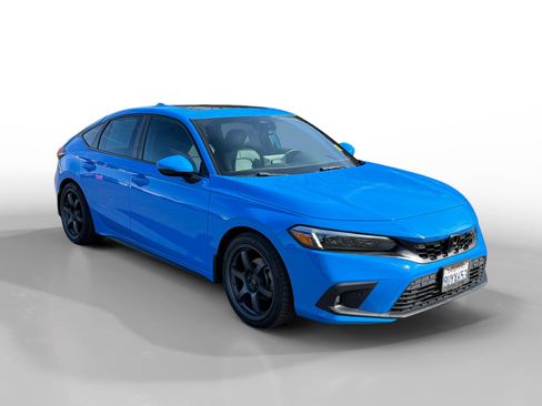 Used 2023 Honda Civic Sport Touring image 7