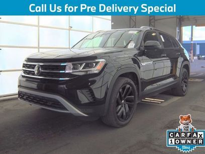 Used 2022 Volkswagen Atlas Cross Sport SE w/ Panoramic Sunroof Package