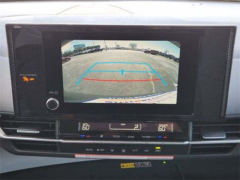 New 2026 Toyota Sienna LE image 14