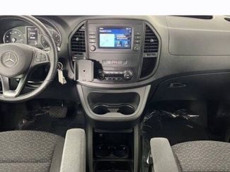 Used 2023 Mercedes-Benz Metris Passenger video 2