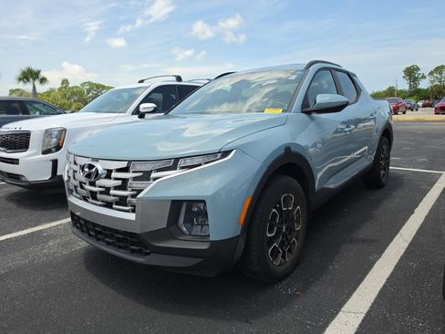 Used 2022 Hyundai Santa Cruz SEL Premium AWD/4WD image 5