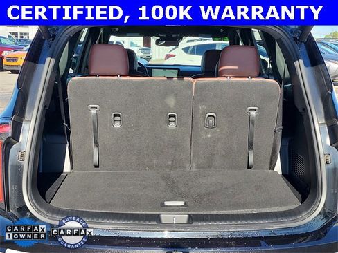 Used 2024 Kia Telluride EX w/ EX Captain's Chair Package image 6