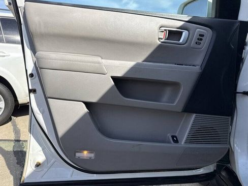 Used 2013 Honda Pilot Touring image 18