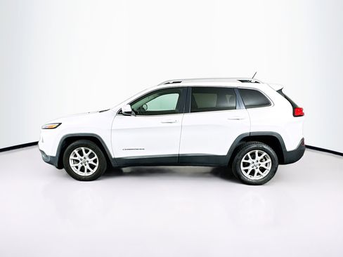 Used 2015 Jeep Cherokee Latitude FWD image 4