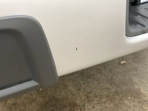 Used 2018 GMC Canyon Denali image 32