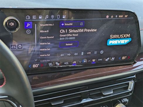 Certified 2024 Chevrolet Traverse RS image 19