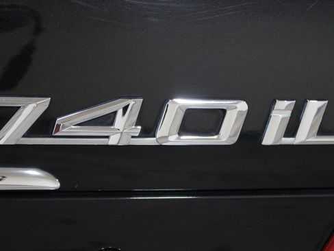 Used 2001 BMW 740iL RWD image 11