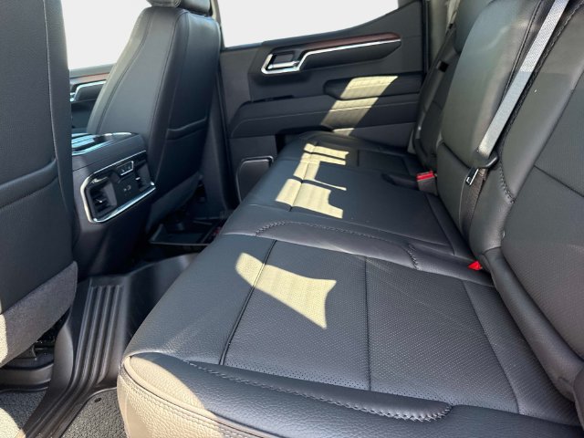 New 2026 GMC Sierra 1500 Denali w/ Denali Reserve Package AWD/4WD image 12