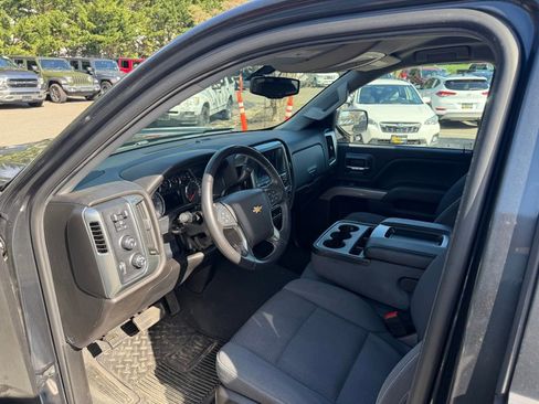 Used 2019 Chevrolet Silverado 1500 LT w/ All Star Edition image 10