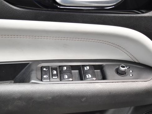 Used 2025 Jeep Compass Limited AWD/4WD image 16