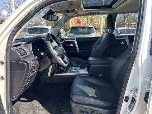 Used 2023 Toyota 4Runner Limited AWD/4WD image 12