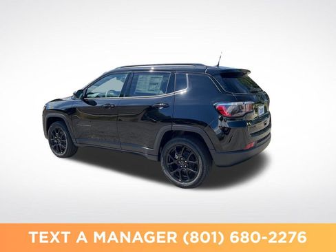 New 2026 Jeep Compass Latitude AWD/4WD image 3