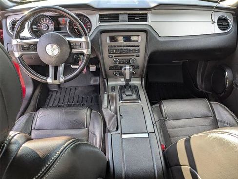 Used 2014 Ford Mustang Premium w/ Comfort Package image 17