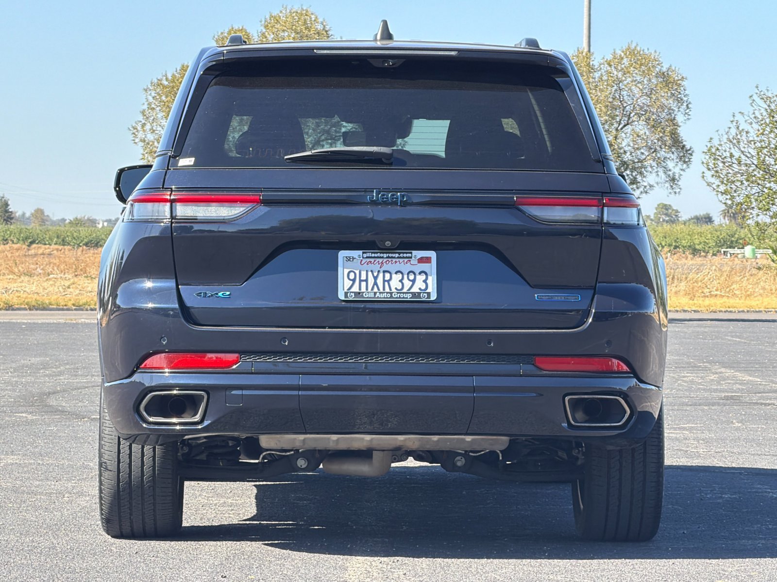 Used 2023 Jeep Grand Cherokee 30th Anniversary AWD/4WD image 5