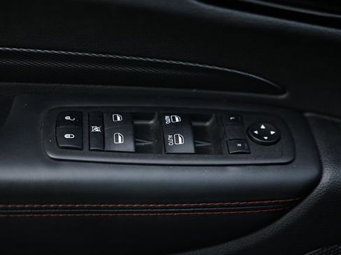 Used 2024 Dodge Durango GT RWD image 16