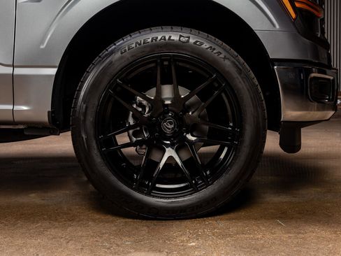 Used 2025 Ford F150 XL w/ Equipment Group 103A High image 12