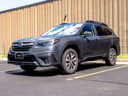 Used 2022 Subaru Outback Premium w/ Popular Package #1 AWD/4WD image 4