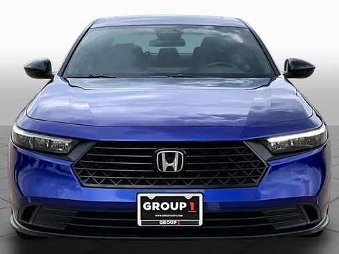 Used 2023 Honda Accord Sport image 4