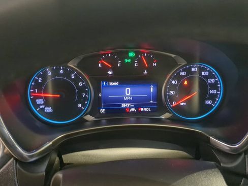Used 2023 Chevrolet Equinox LT AWD/4WD image 12