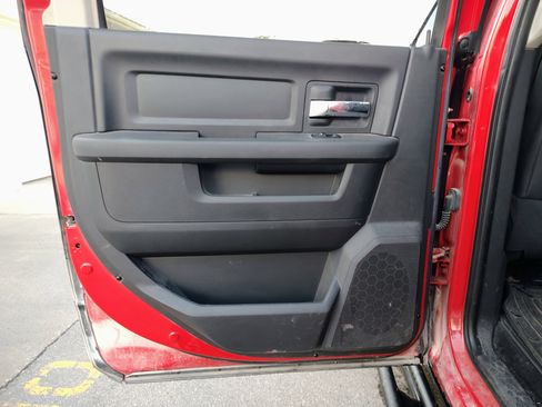 Used 2011 RAM 1500 Sport w/ Remote Start & Security Group image 10