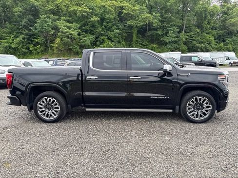 Used 2025 GMC Sierra 1500 Denali Ultimate AWD/4WD image 6