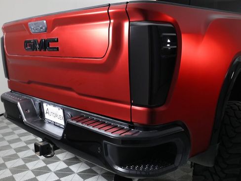Used 2024 GMC Sierra 2500 AT4 w/ AT4 Premium Plus Package AWD/4WD image 65