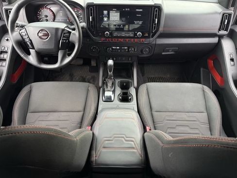 Used 2025 Nissan Frontier PRO-4X w/ Pro Convenience Package AWD/4WD image 12