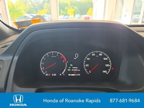 Used 2025 Honda Ridgeline Black Edition image 10