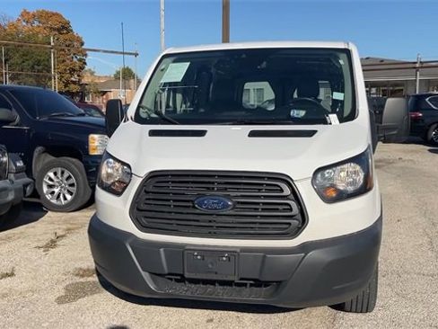 Used 2017 Ford Transit 250 130 Low Roof image 7