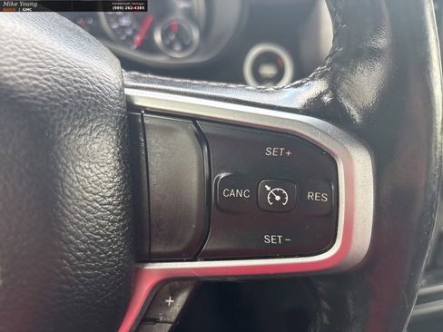 Used 2019 RAM 1500 Big Horn AWD/4WD image 18