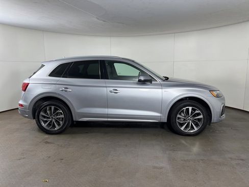 Certified 2022 Audi Q5 2.0T Premium Plus w/ Premium Plus Package image 8