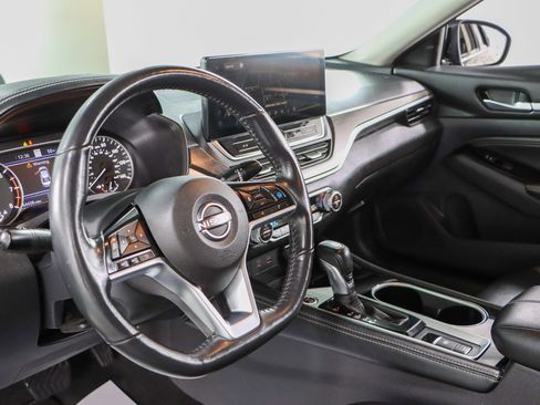 Used 2023 Nissan Altima 2.5 SL image 23