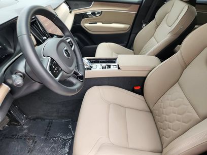New 2026 Volvo XC90 B5 Plus