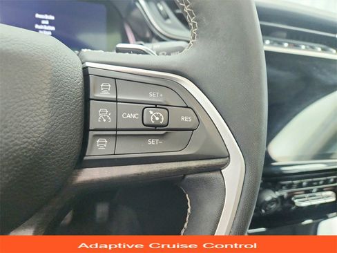 Used 2023 Jeep Grand Cherokee 4WD 4xe w/ Luxury Tech Group II image 39