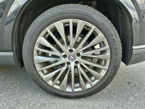 Used 2023 Lexus RX 350 w/ Accessory Package (2T) AWD/4WD image 11