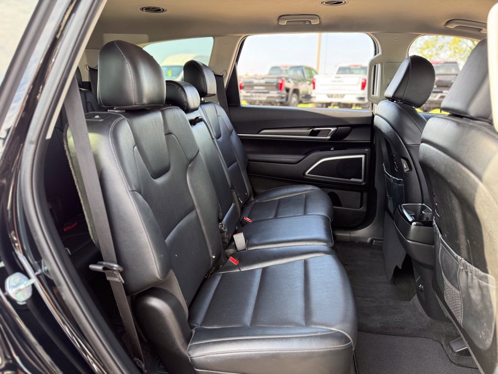 Used 2022 Kia Telluride LX AWD/4WD image 15