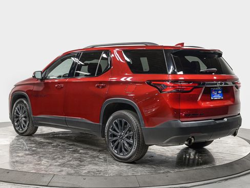 Used 2023 Chevrolet Traverse RS w/ LPO, Floor Liner Package image 4
