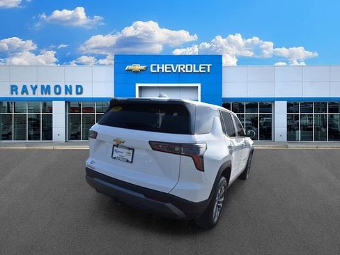 Certified 2025 Chevrolet Equinox LT FWD image 4