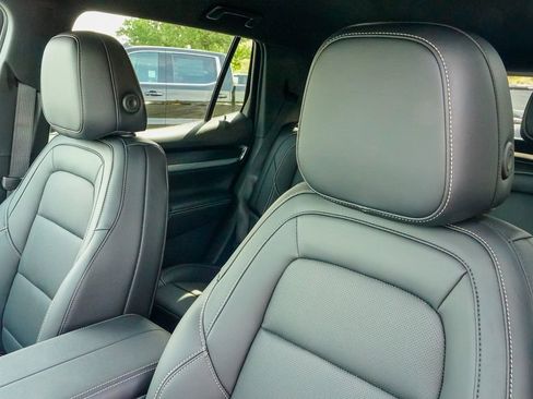 New 2026 GMC Terrain Elevation AWD/4WD image 13