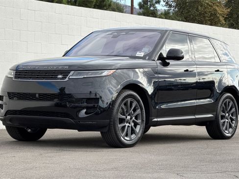 Used 2023 Land Rover Range Rover Sport SE image 10