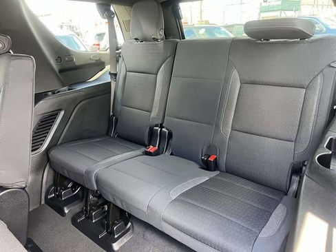 Certified 2025 Chevrolet Tahoe LS w/ LPO, Dark Essentials Package AWD/4WD image 14