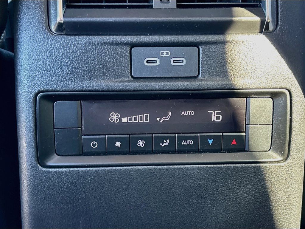 Certified 2024 MAZDA CX-90 Plug-In Hybrid w/ Preferred AWD/4WD image 26